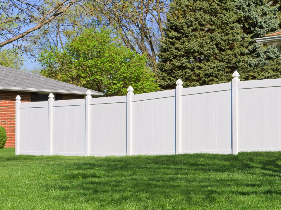 Vinyl fence