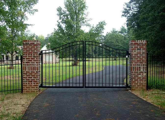 brick column fence